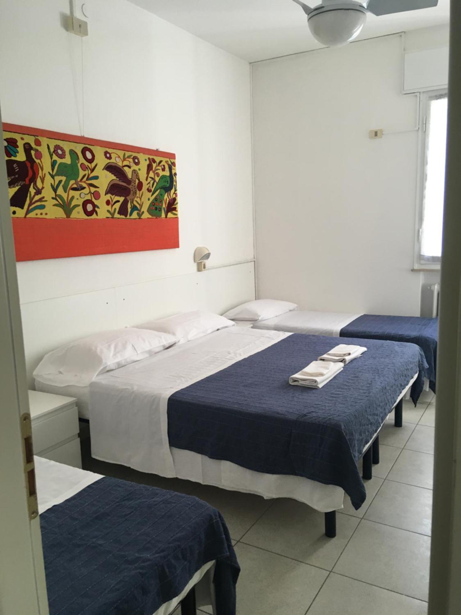 Hotel Maddalena Марина-ди-Равенна Номер фото